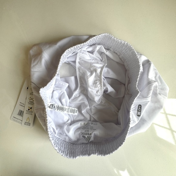 women’s RBX athletic shorts, white, size small/medium - Picture 3 of 6